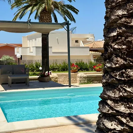 Villa Uruca *